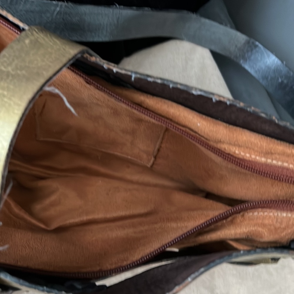 Purse - Picture 3 of 3